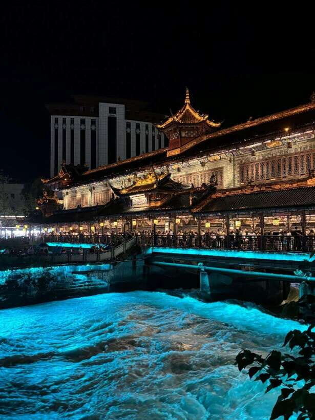 Chengdu: Hidden Wonders Day Tour with Wolong Panda Base - How the Day Starts: Tianfu Square Pickup and Private Car Rhythm