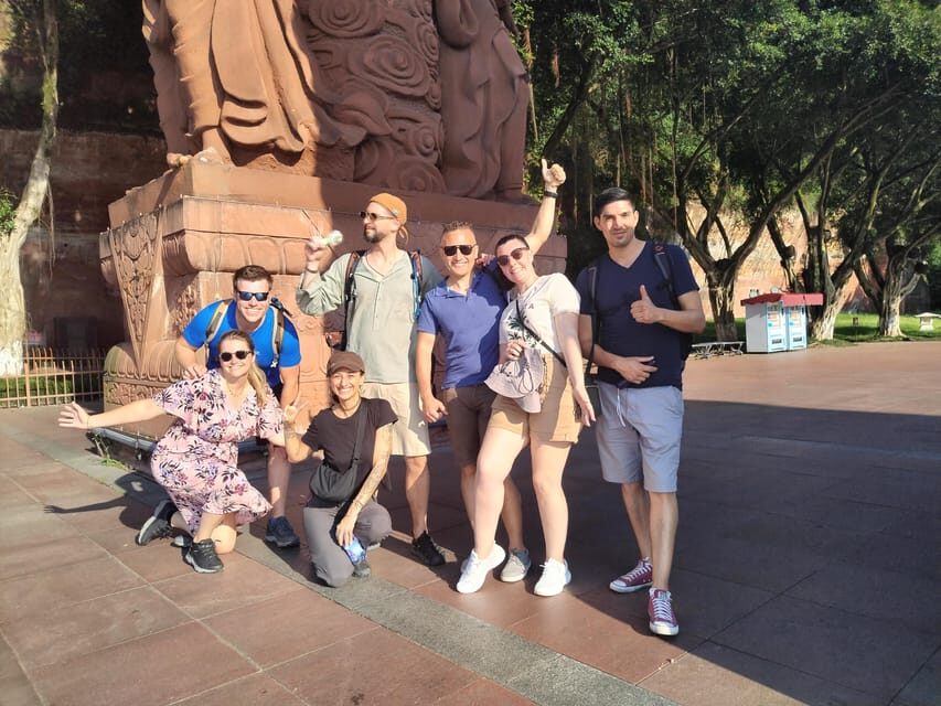 Chengdu: Leshan Grand Buddha Full-Day Private Trip - Lunch Time and the Value of Not Getting Shuffled