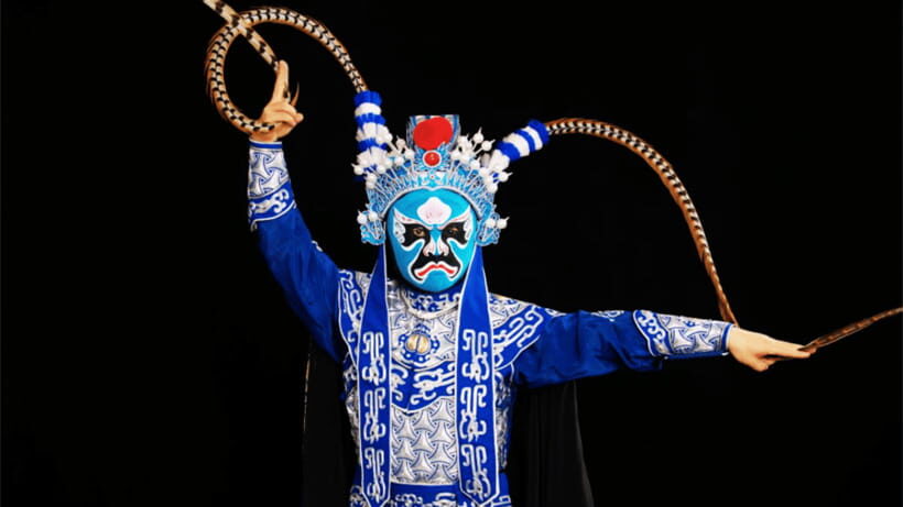 Chengdu: Liyuan Theater Sichuan Opera Face-Changing Show - Liyuan Theater: Chengdu’s Sichuan Opera in a Tea-House Setting