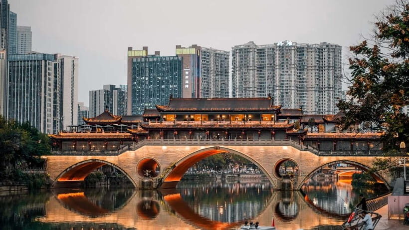 Chengdu Night Tour Jinjiang Ferry Ticket - Pier Shows Before the Boat Leaves: Dongmen Pier, December City, Sailing, and Hejiang Pavilion