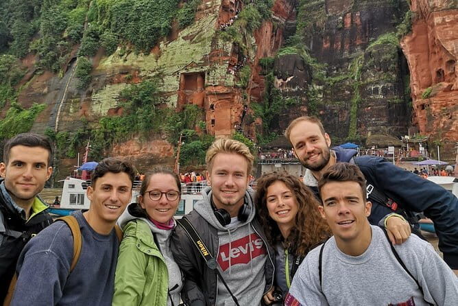 Chengdu Private Day Tour to Emei Mountain with Lunch and Cable Car Ride - Baoguo Temple and the descent plan