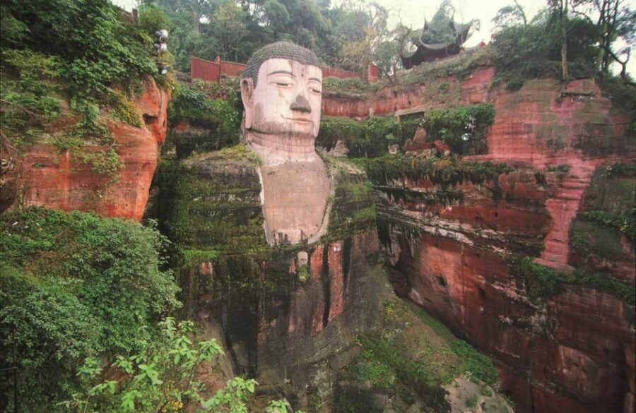 Chengdu Private Tour of Leshan Buddha and Panda Base - Should You Book the Chengdu Panda and Leshan Buddha Private Tour?