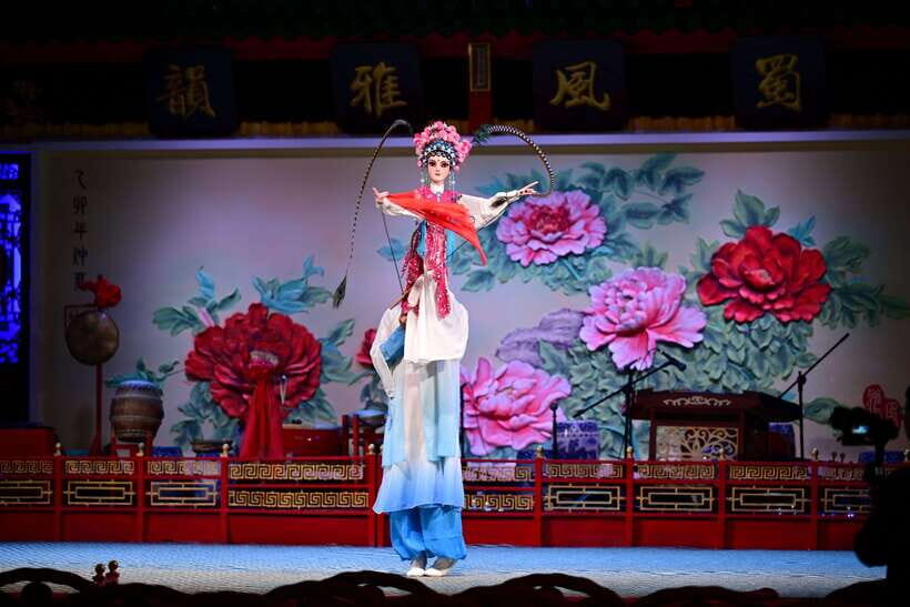 Chengdu Sichuan Opera Show Ticket - Shu Feng Ya Yun - Language and understanding: enjoy it even if you don’t read Chinese