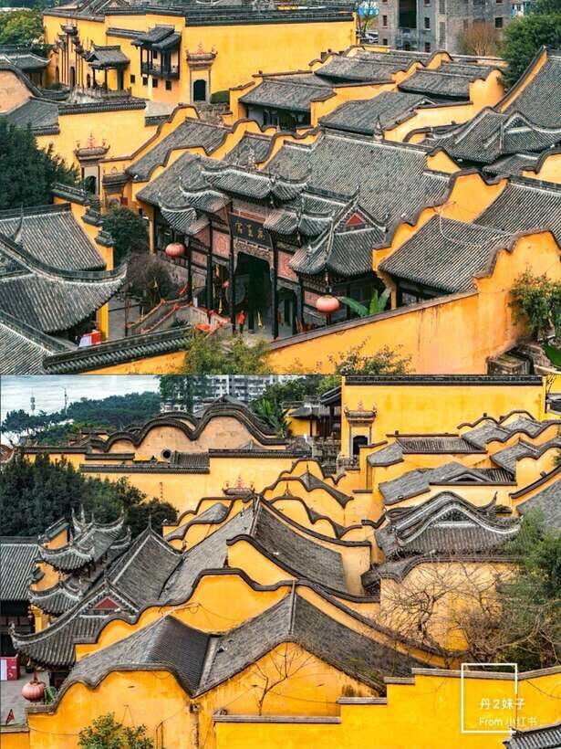 Chongqing: 1-day Essential Guided City Tour without Car - Mountain Alleyways and Steps: The Real Chongqing Experience