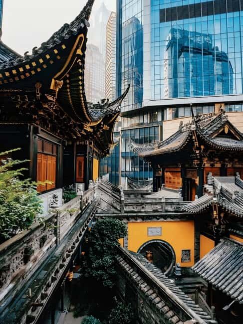 Chongqing deep explore 10 sights & typical lunch and dinner - Key moments you’ll remember