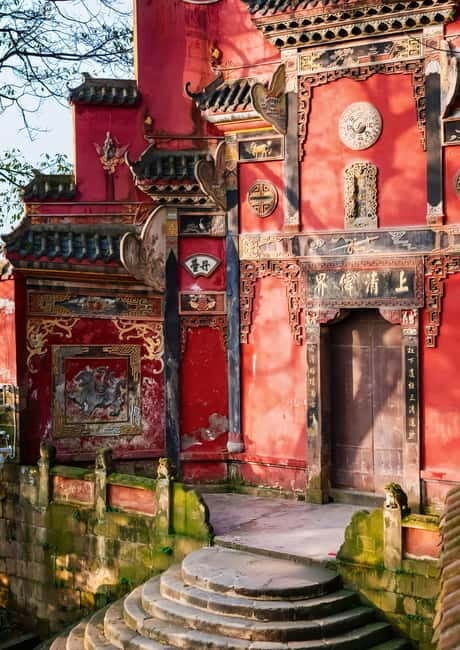 Chongqing: Historical Blocks, Temple, and Mountain Tour - Longmenhao and Nanshan: two Chongqings in one half-day