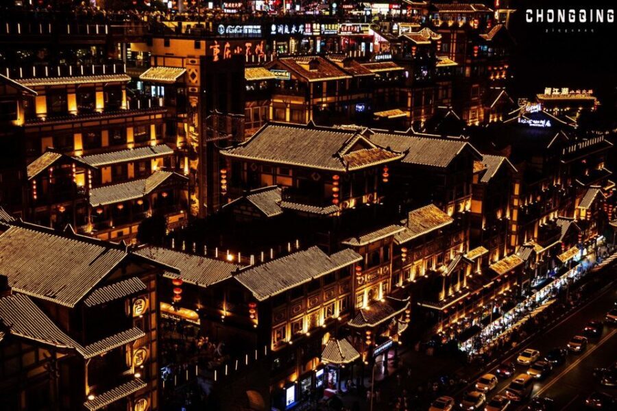 Chongqing: Illuminated Night Tour with Cruise or Hot Pot - Qiansimen Bridge: The Hongya Cave Silhouette Moment
