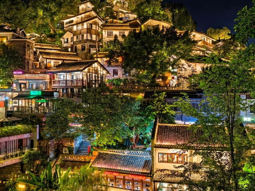 Chongqing: Magic Night View and Secret Viewing Spots Tour - Chongqing Junhao area to Chongqing Grand Theatre: first skyline impressions