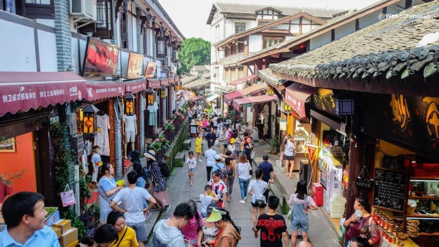Chongqing: One-Day Extravaganza: Hit All the Must-See Spots! - Hotel Lobby Pickup and Your Own A/C Ride