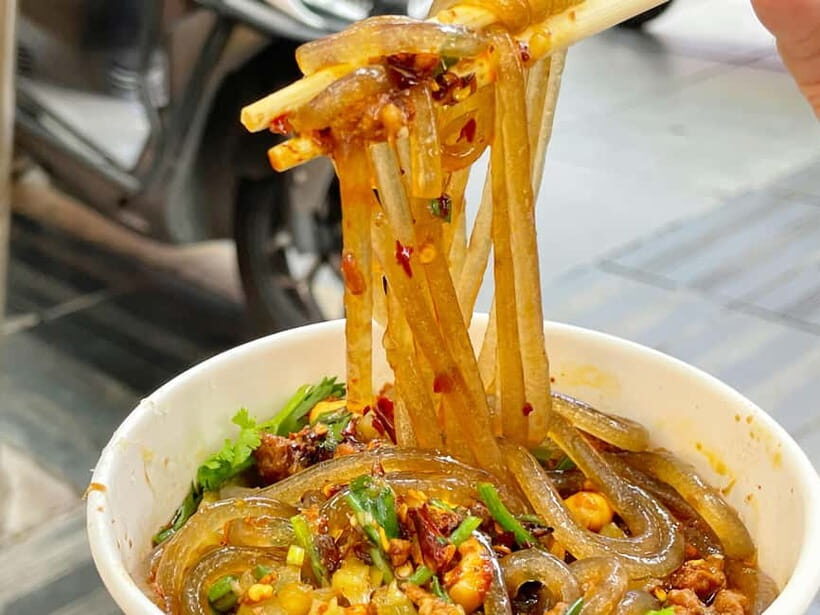 Chongqing: Private Food Tour and Magical Night Views - Liberation Bei: Dessert First, Because That’s How You Taste Chongqing