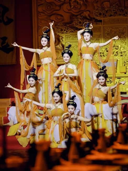 Chongqing: Qingyu Banquet Experience with Show and Dinner - How the 1.5-Hour Qingyu Banquet Unfolds