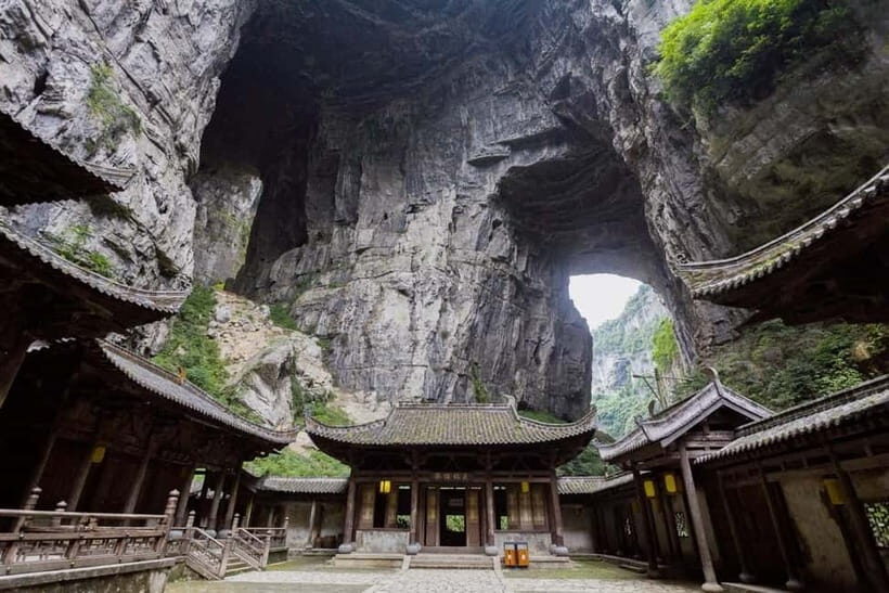 Chongqing Wulong Karst All-inclusive Luxury Private Day Trip - Three Natural Bridges: the UNESCO arches plus elevator access