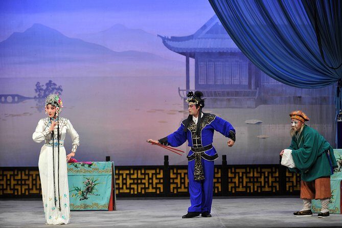 Classsic sichuan Opera at sichuan Provincial Theater - What you’ll actually see on stage