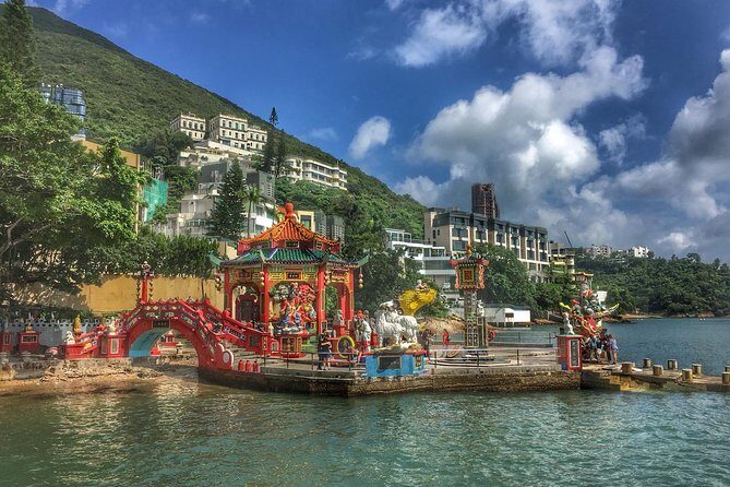 Custom private tour of Hong Kong Island - Half day - Central district context: history between towers