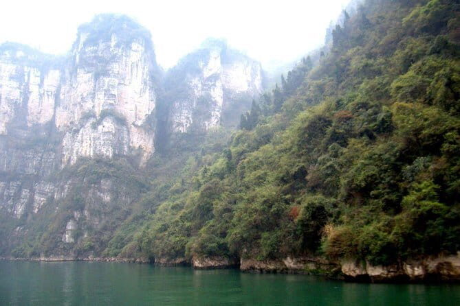 Customized Private Wuhan Day Tour (10 attractions to choose / Not group tour) - East Lake: the Wuhan nature break that doesn’t feel like a side quest
