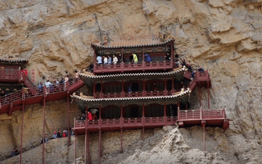 Datong: Transfer or Tour to Yungang Grottoes&Hanging Temple - English guide value: when it’s worth upgrading