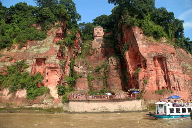 Day tour Chengdu Panda Base Leshan Giant Buddha with local Lunch - Key highlights to know before you go