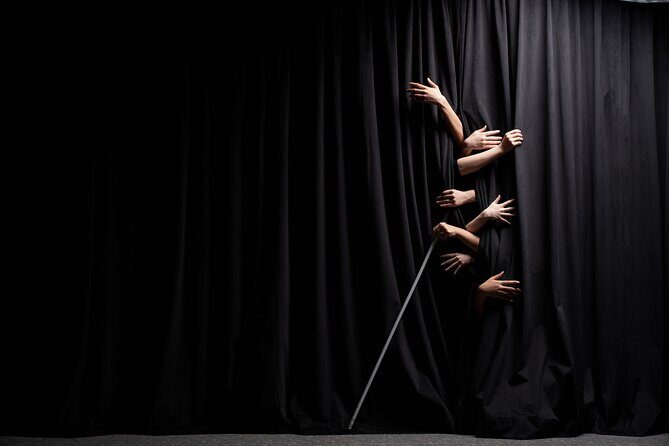 Dialogue in the Dark Tour [Recommended!] - The guided part matters more than you think