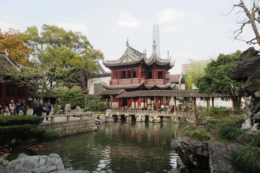 Discover Off Beaten Route--Shanghai Old City Town - Buddhism and Taoism Temples: Etiquette You Can Use Immediately