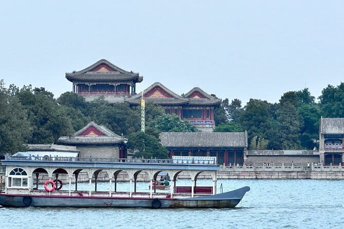 Exclusive Mutianyu Great Wall and Summer Palace Private Day Tour - Hotel pickup and the private-driver flow (why it matters in Beijing)