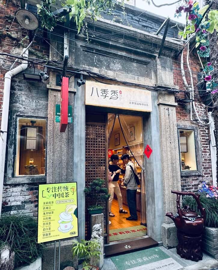 Experience Shanghai Like a Native: A Day in Local Life - Longhua Temple or West Bund: Pick the Shanghai Mood