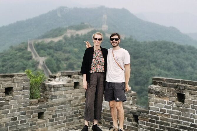 Explore Beijing's Tiananmen,Forbidden city andMutianyu with guide - Lunch and Breaks That Don’t Turn Into Detours