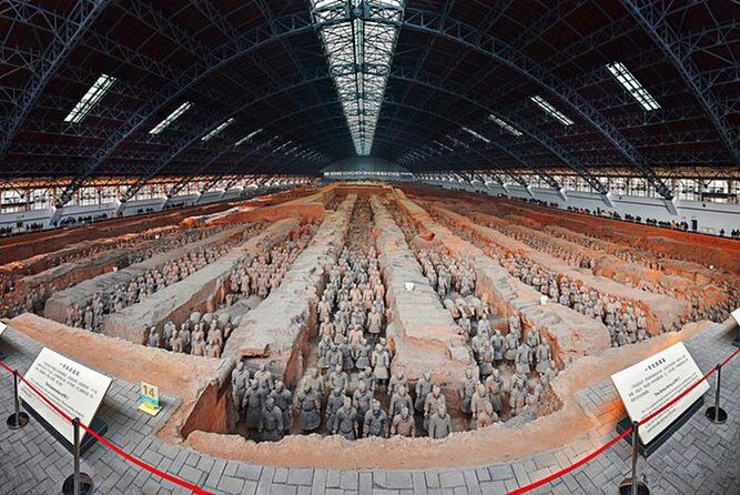 Flexible Private Xi'an Layover Tour - Stop 4: Muslim Quarter for snacks, shopping, and street-life photos