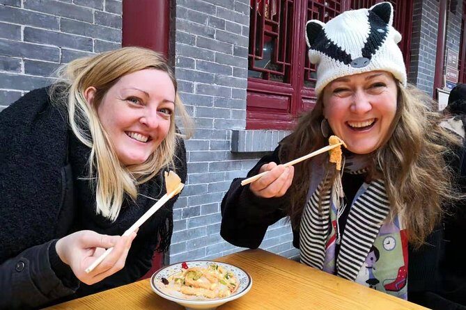 Forbidden City with Hutong Cuisine Private Walking Tour - Why Tiananmen, Palace Museum, and hutong food work so well together