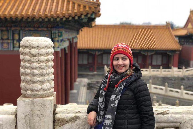 Forbidden City with Hutong Cuisine Private Walking Tour - Entering the Forbidden City through a less-known route