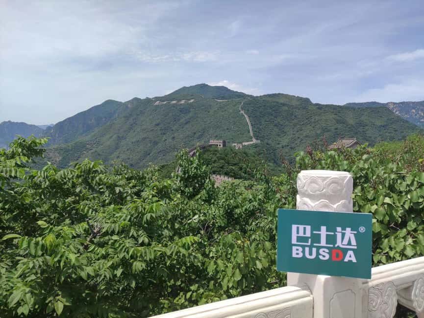 From Beijing: Mutianyu Great Wall and Summer Palace Bus Tour - East vs West: how to decide based on effort, views, and time