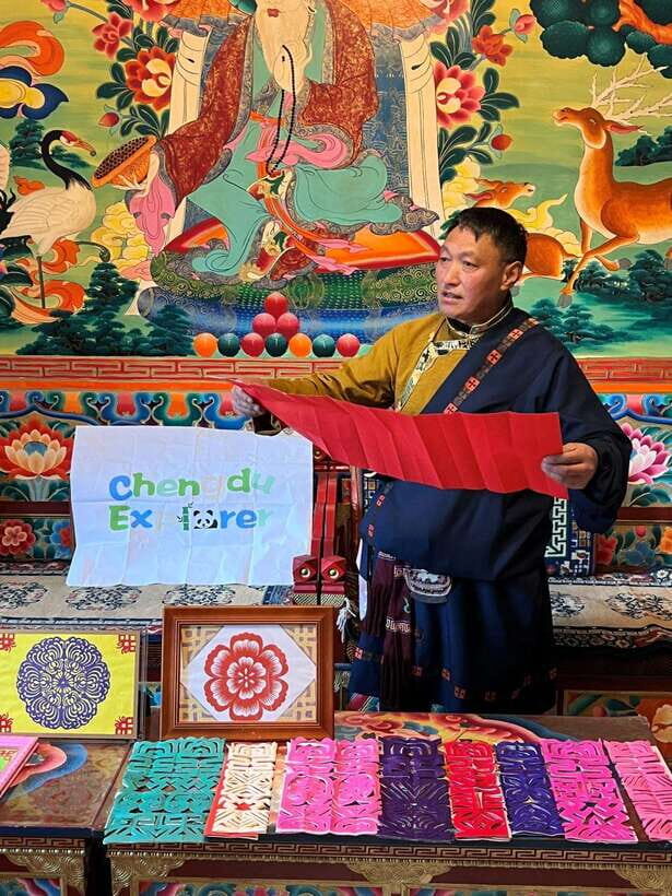 From Chengdu: Tibetan Village Live as a Tibetan Day Tour - Ganbao Tibetan Village: more than a photo stop