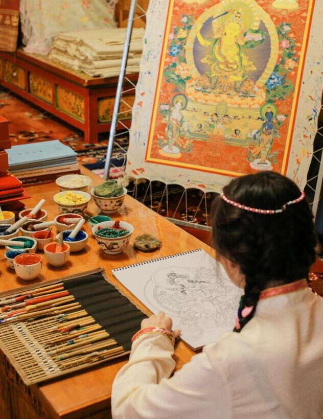 From Chengdu: Tibetan Village Live as a Tibetan Day Tour - Chengdu pickup and the drive to the mountains