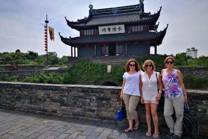From Shanghai: Suzhou & Tongli Water Town Private Day Trip - Door-to-Door Comfort: Getting Out of Shanghai Without Stress