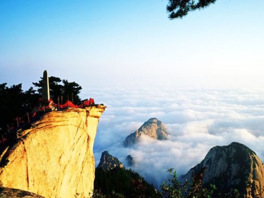 From Xi'an: Mt. Huashan Private Tour and Cable Car Ride - The slippery reality: when snow closes paths and you adjust