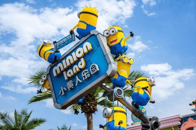 Full Day Beijing Universal Resort Guided Tour with Car Transfer - Wizarding World of Harry Potter: Hogwarts time with real atmosphere