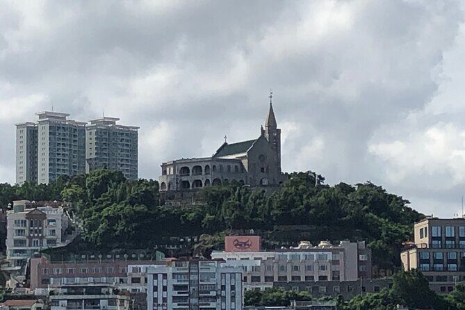 Full Day Macau Sightseeing Tour - Senado Square walk: where the old city energy collects
