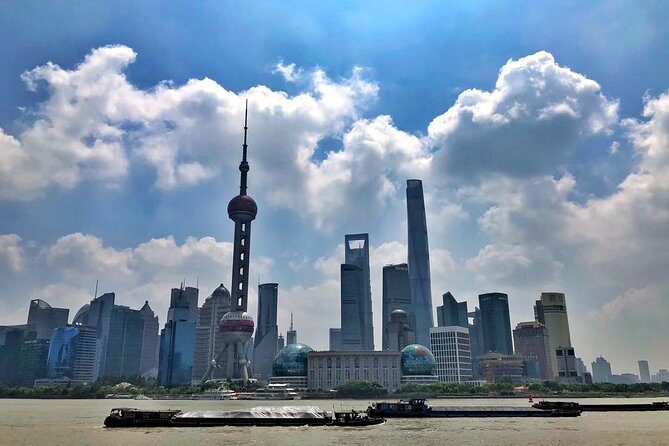 Full Day Private Tour Amazing Shanghai City Highlights - Pudong and Shanghai Tower: seeing the city from the top