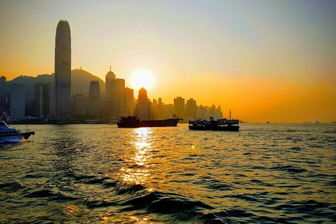 Full Day Private Trip in Hong Kong( impeccable local )walk tour - A private Hong Kong day that doesn’t feel like a sprint