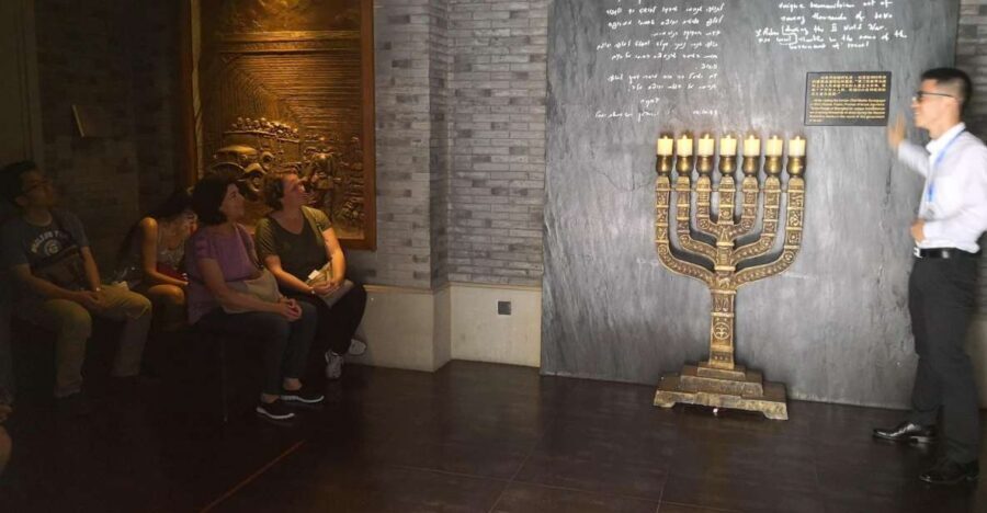 Full Day Shanghai Jewish Refugee Museum & Heritage Bike Tour - Pedaling to Huoshan Park: a small stop with big meaning