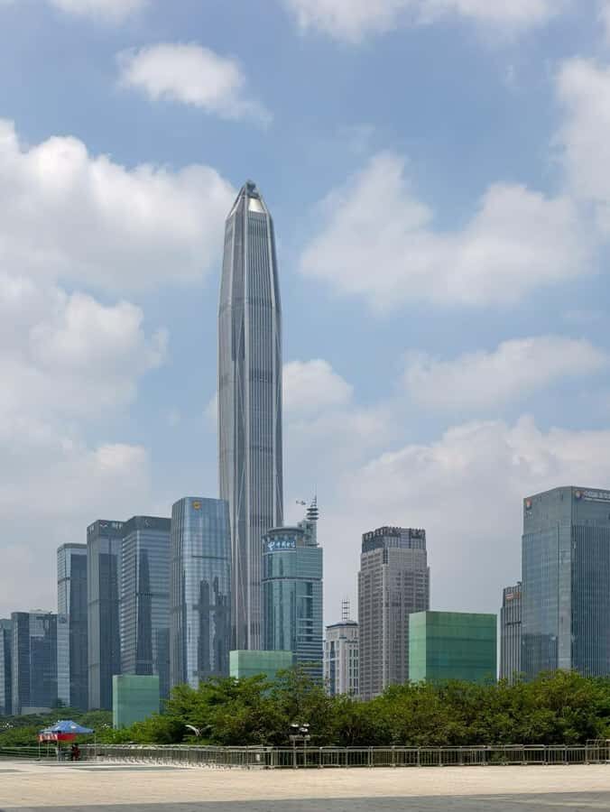 Gen-Z Private Tour: Shenzhen Tech Marvels - Huaqiangbei (HQB): the electronics market that’s hard to replace
