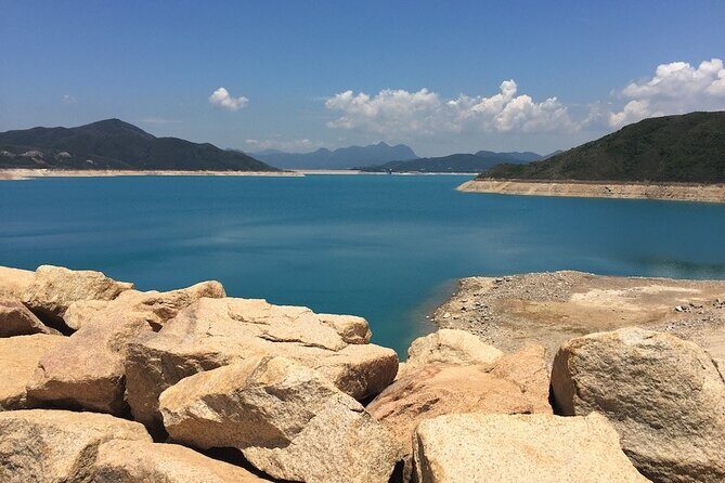 Geopark Hiking Tour - Sai Kung junk ship ride: the fun middle of the day