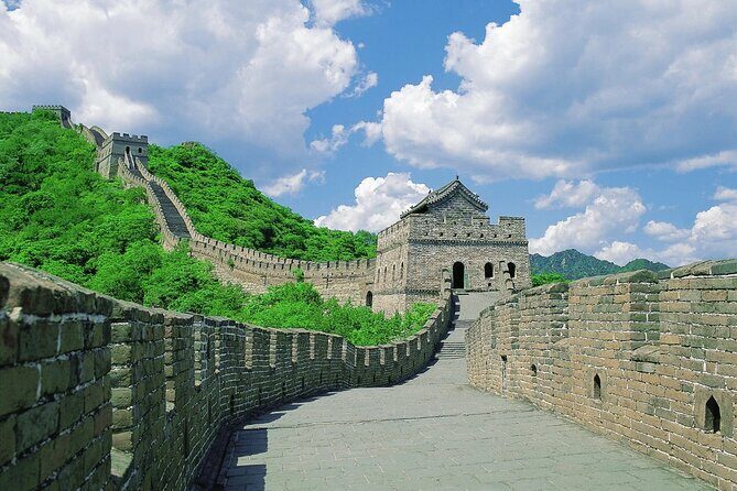 Great Wall Day Tour with Yoyo - Price and logistics: when $333.34 per person makes sense