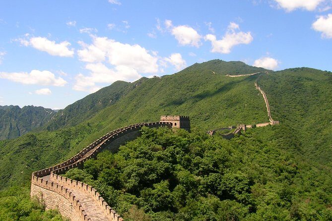 Group Tour Including Mutianyu Great Wall And Buffet Lunch - Group tour rhythm: what fills the day besides the wall
