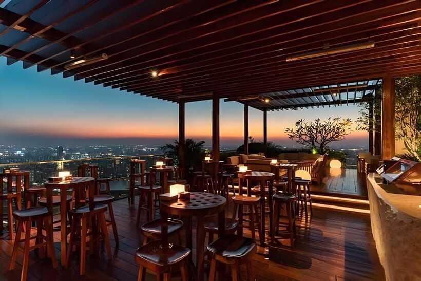 GuangZhou: 70 Floor RoofTop openair Bar, Sunset & Light Show - Price and Value: Is $80 Worth It?