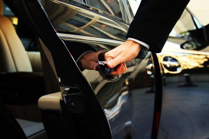 Guangzhou Downtown Hotel - Baiyun Airport OneWay Private Transfer - Why a Baiyun Airport Hotel Transfer Feels Different Than a Taxi