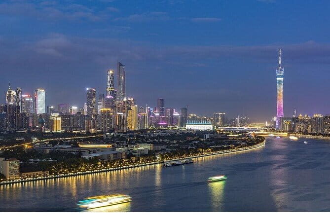 Guangzhou Downtown Hotel - Baiyun Airport OneWay Private Transfer - Vehicle Choices That Match Your Luggage, Not Just Your Group Size