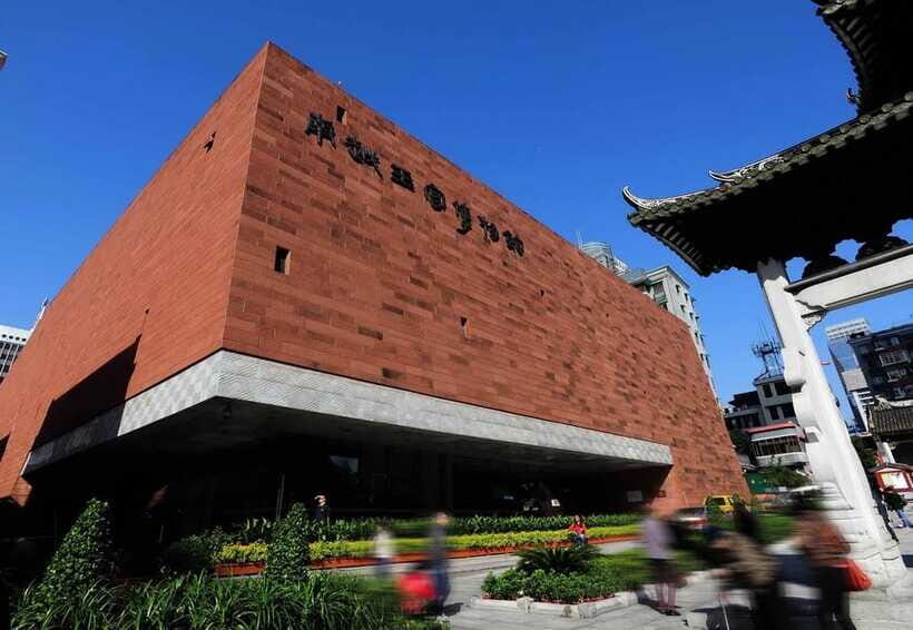 Guangzhou Full Day City Tour with Old and New Highlights - Shamian Island: colonial-era streets for a slower, stylish finish