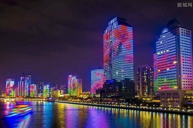 Guangzhou Night Pearl River Cruise VIP Seating with Private Transfer - VIP seating that actually helps your night views