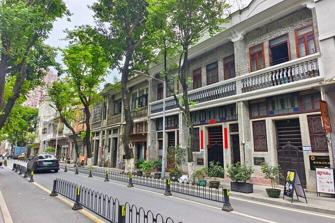 Guangzhou VIP Car Tour– Tailored Sightseeing & Shopping Adventure - Cantonese Opera Art Museum: costumes, makeup, instruments, and a garden break