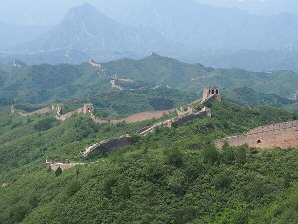 Gubeikou & Jinshanling Great Wall Hiking Tour English Speaking Driver Service - Price and logistics: what you’re really paying for